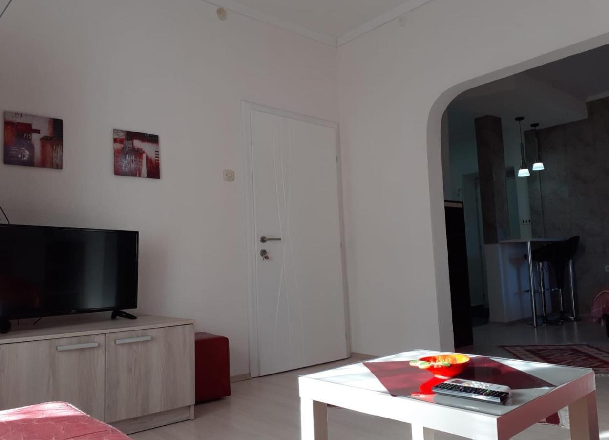 Alex Apartments Kruševo Buitenkant foto